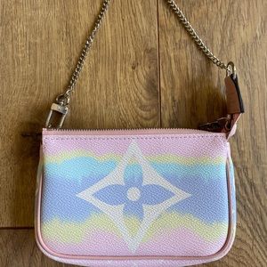 Brand new Louis Vuitton multicolored pochette